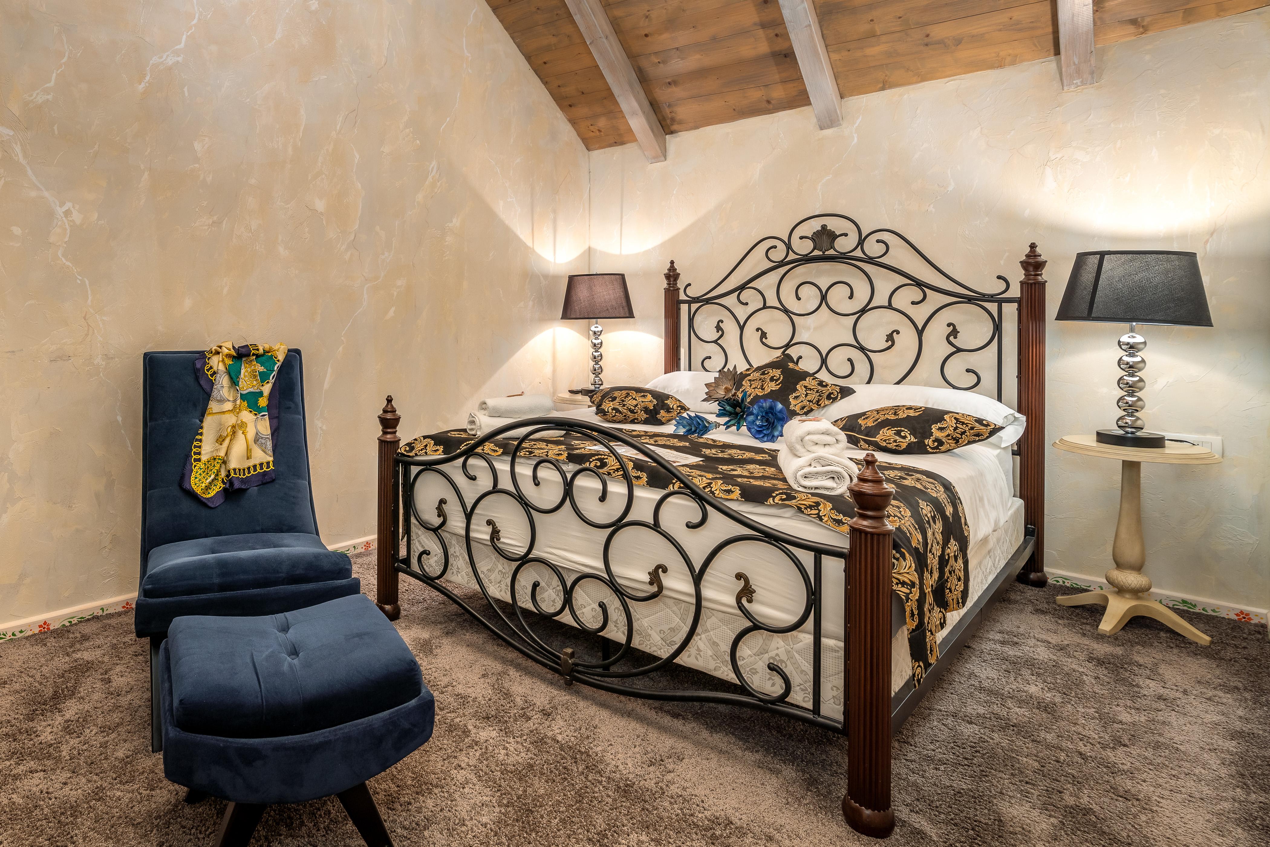 Heritage Palace Varos - Mag Quaint & Elegant Boutique Hotels Split Exterior photo