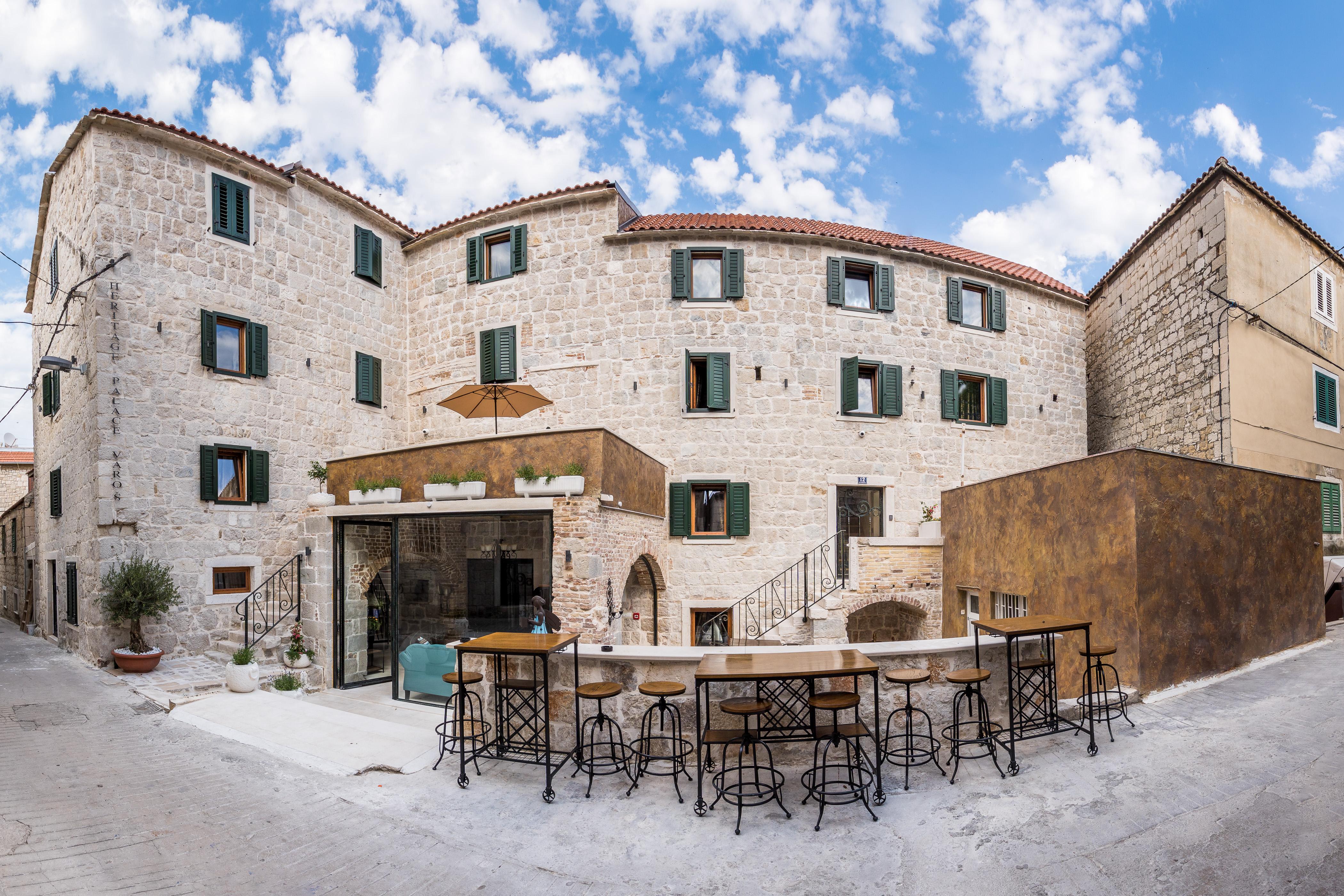 Heritage Palace Varos - Mag Quaint & Elegant Boutique Hotels Split Exterior photo