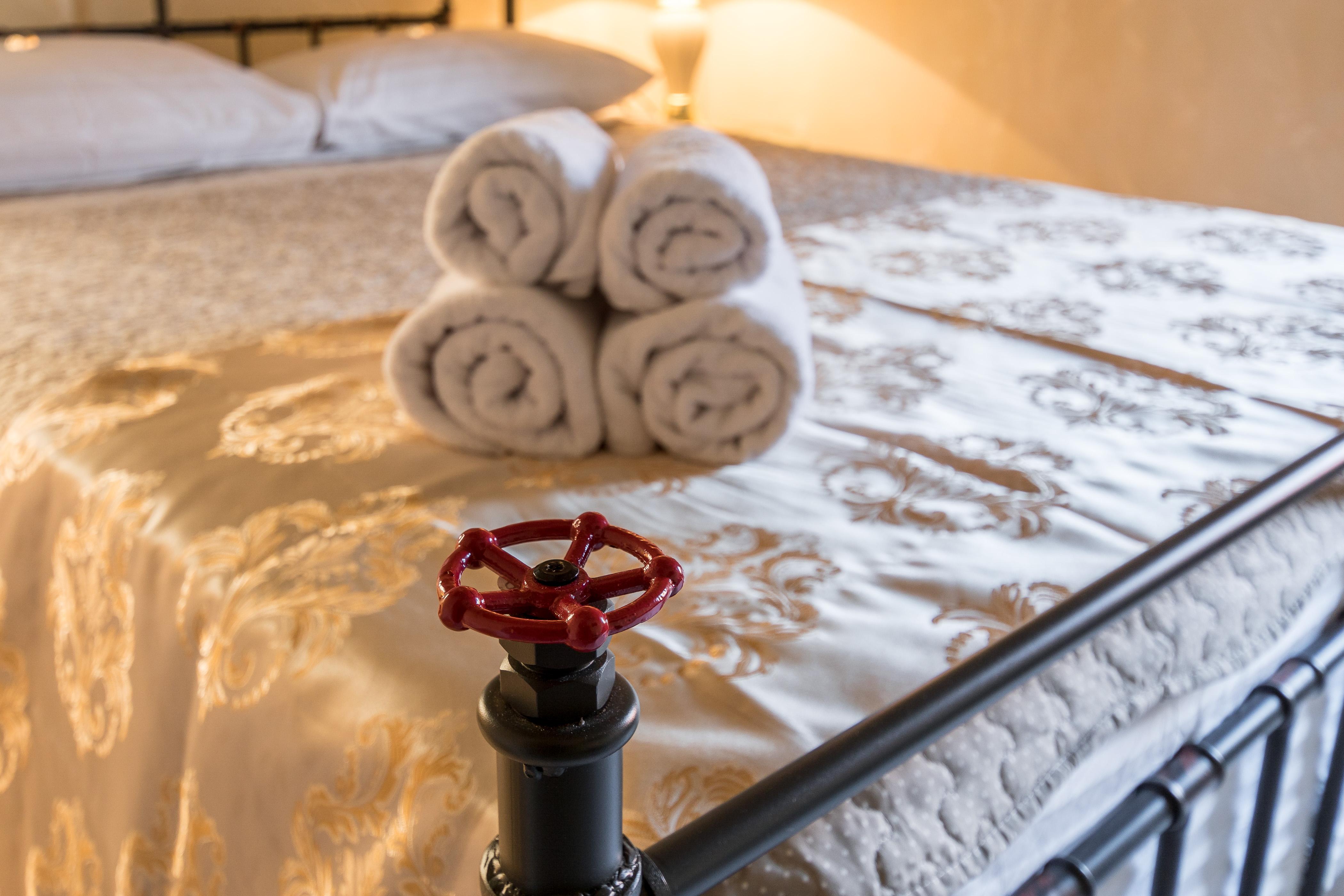 Heritage Palace Varos - Mag Quaint & Elegant Boutique Hotels Split Exterior photo