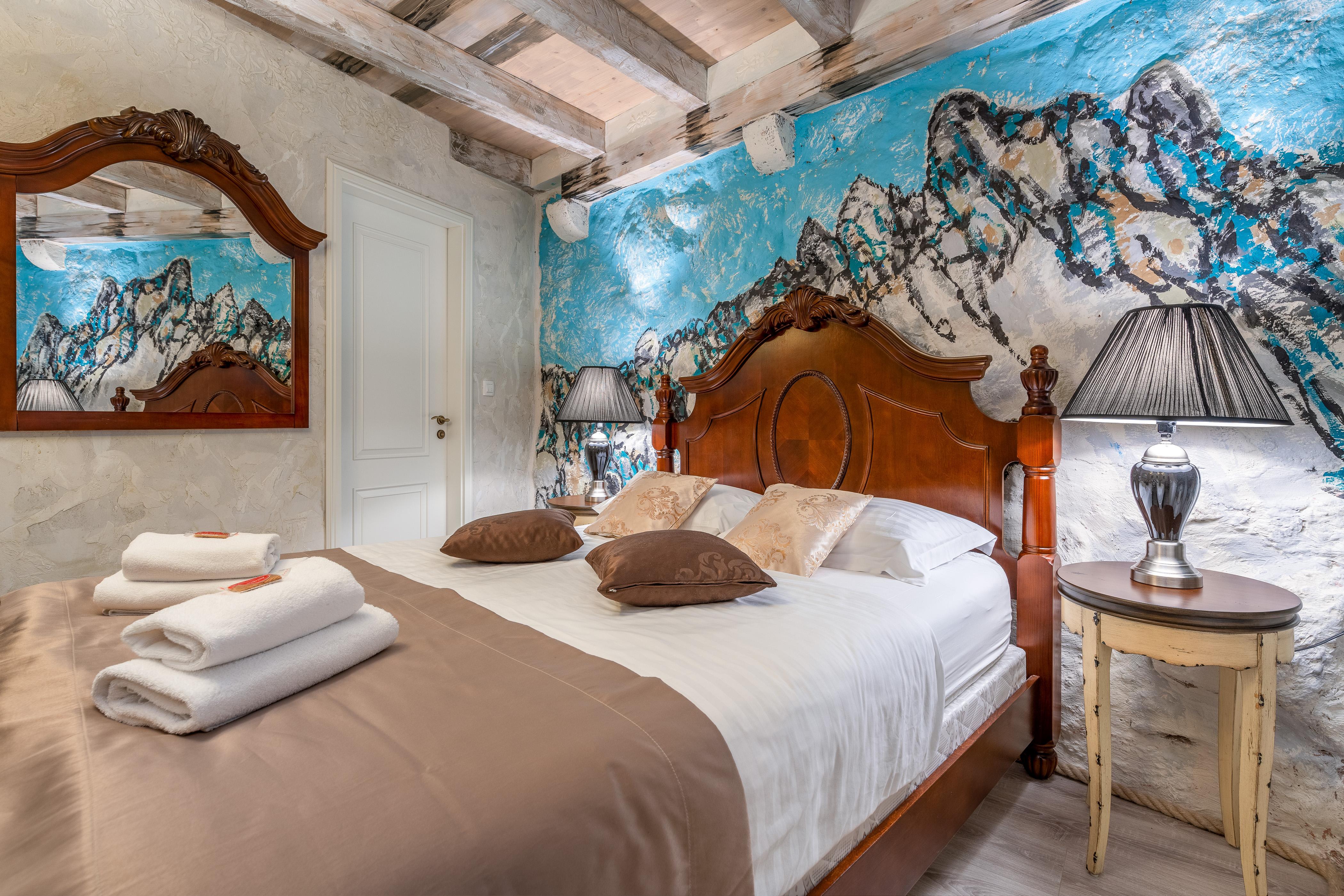 Heritage Palace Varos - Mag Quaint & Elegant Boutique Hotels Split Exterior photo